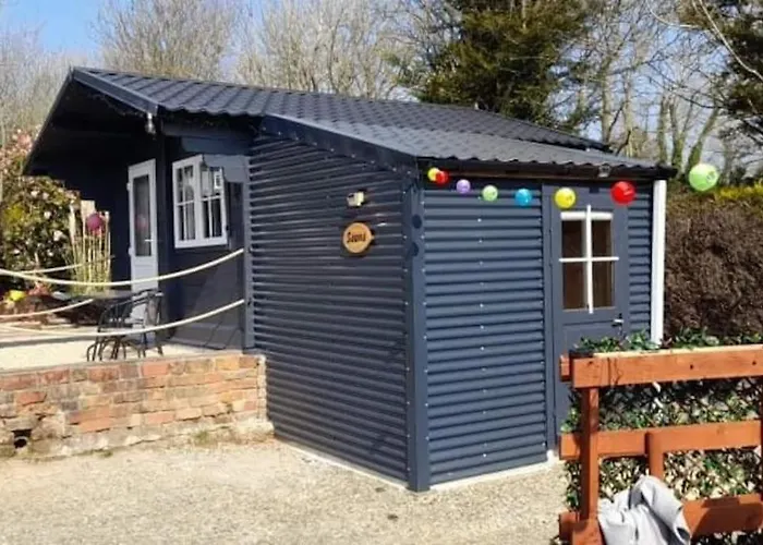 Delightful Studio Log Cabin , With Sauna